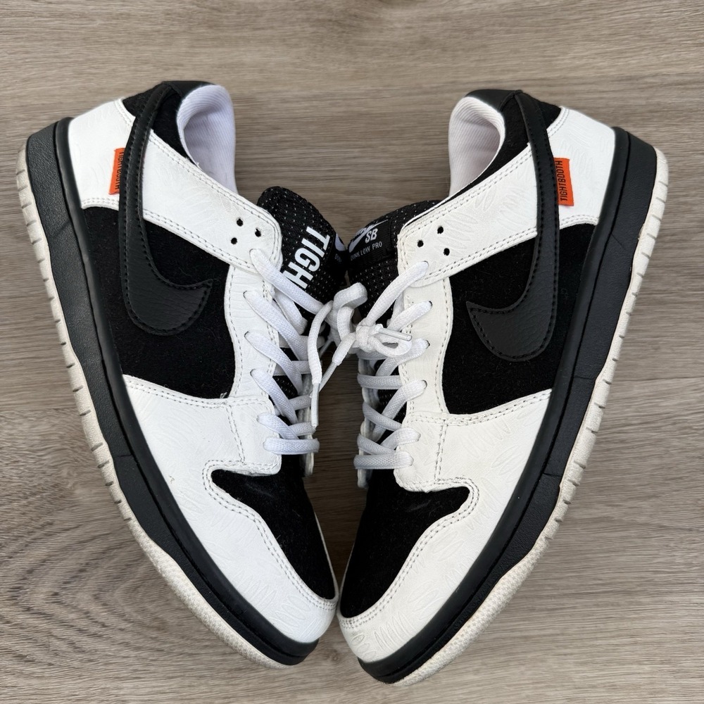 Nike SB Dunk Low Pro x Tightbooth White Black Size 8.5 FD2629-100 Skate Shoes